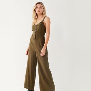 Urban Outfitters green jumpsuit - size m